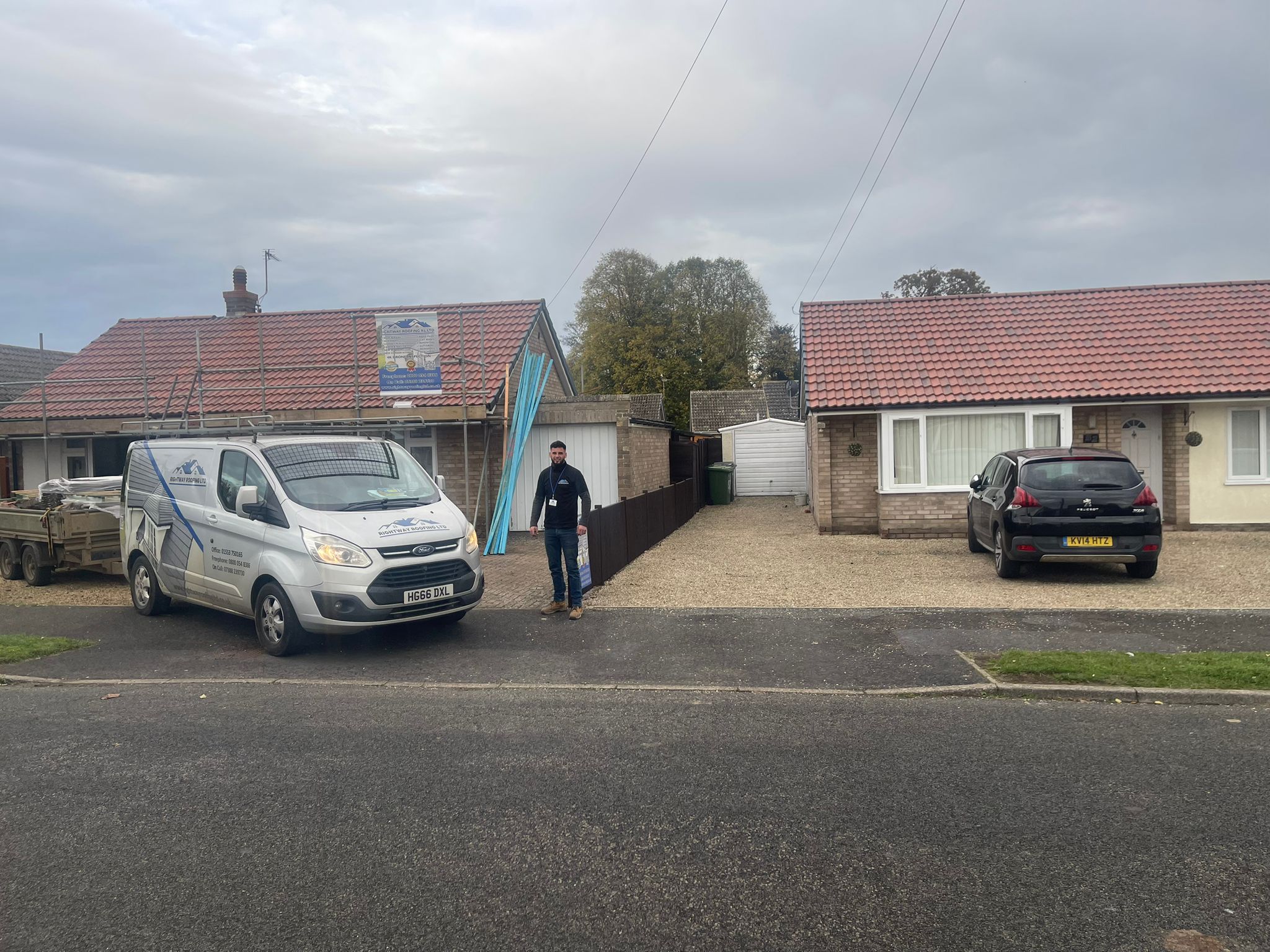 Rightway Roofing company van